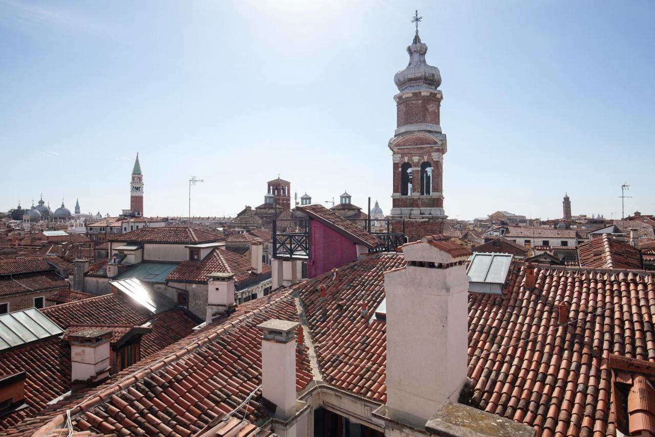 Altana Rialto Apartment Venesia Bagian luar foto