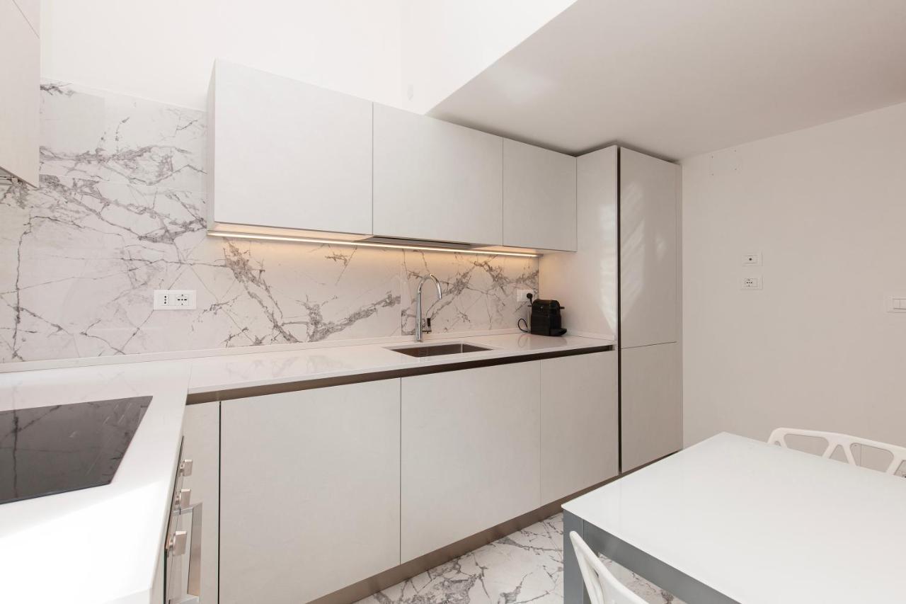 Altana Rialto Apartment Venesia Bagian luar foto