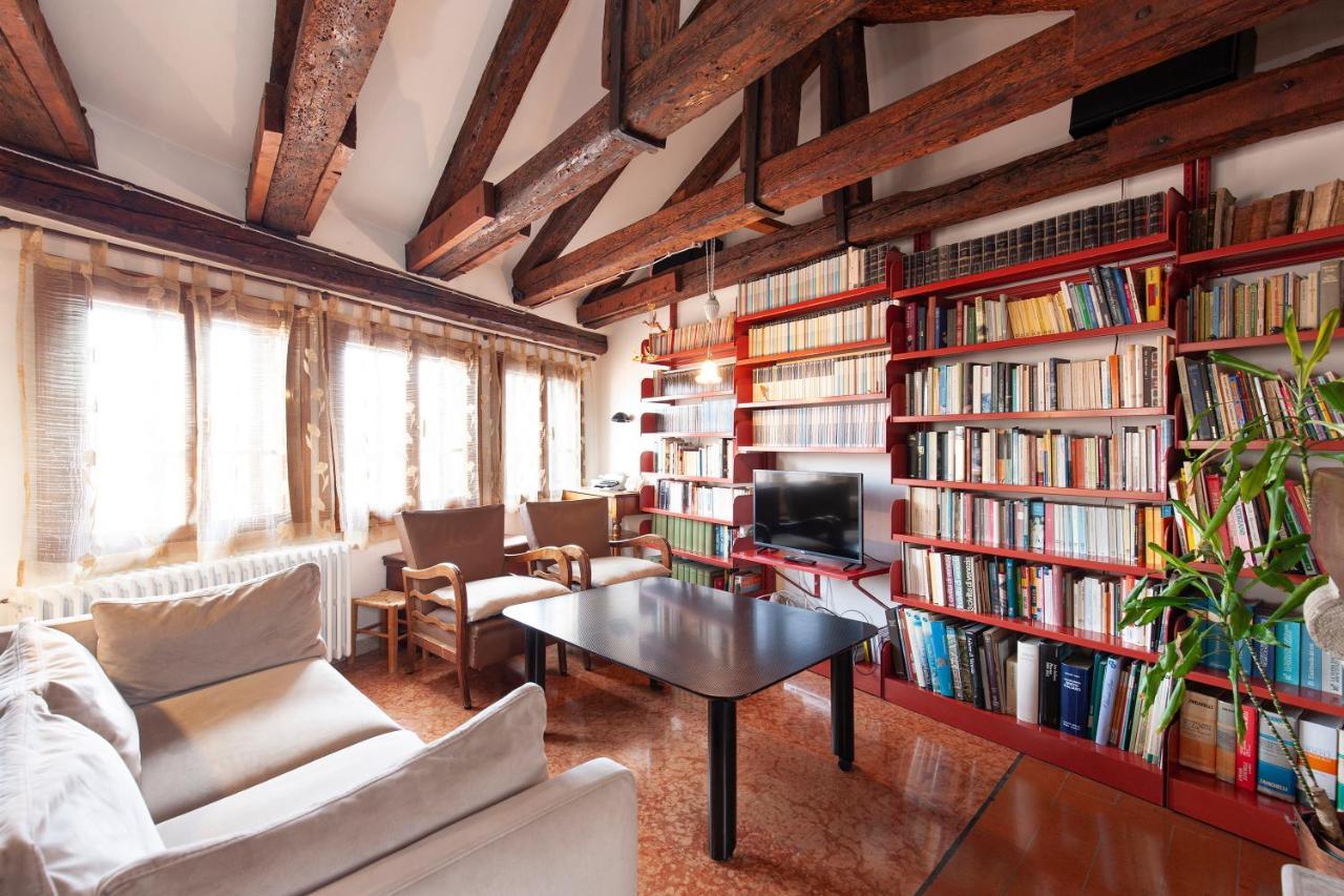 Altana Rialto Apartment Venesia Bagian luar foto