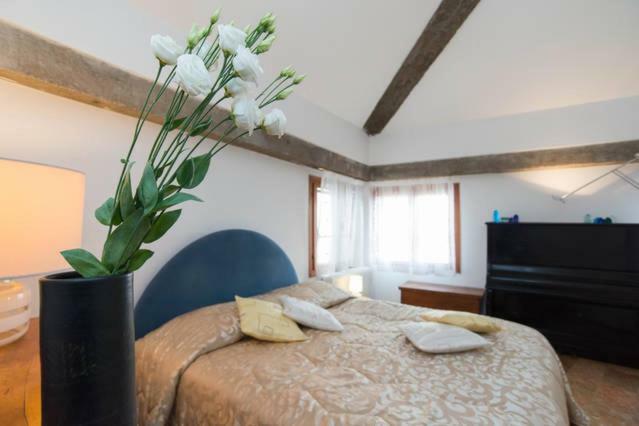 Altana Rialto Apartment Venesia Bagian luar foto